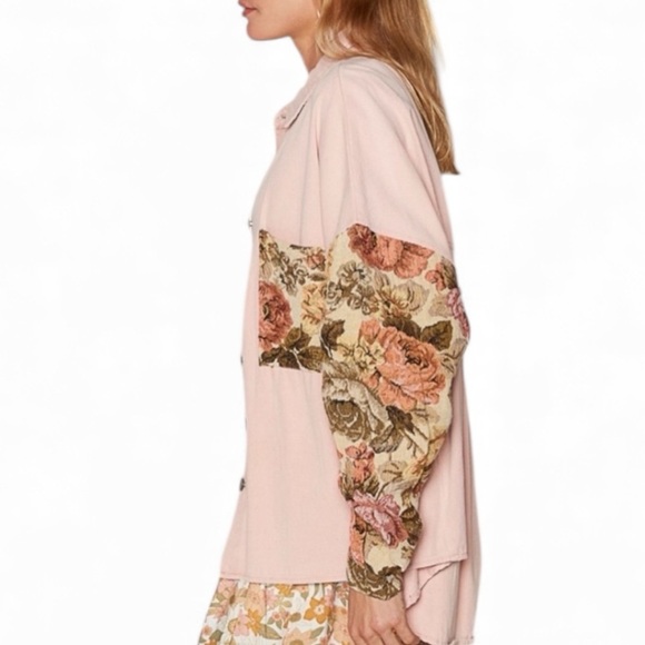 POL Blush Floral Contrast Jacquard Long Sleeve Button Down Shacket Size Small - Picture 12 of 13
